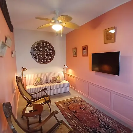 Couette-café La Résidence Des Indes La Rochelle (Charente-Maritime)